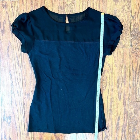 Express Black Short Sleeve Mesh Formal Dressy Business Casual Blouse Extra Small - Picture 11 of 12